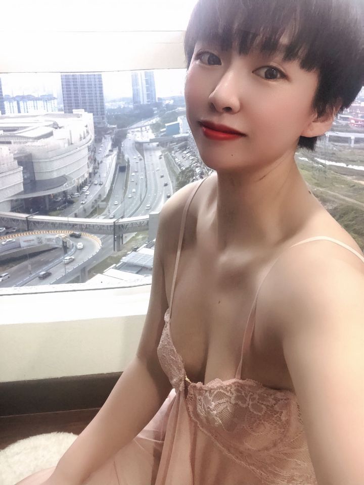145320dznk5f0accff78ho.jpg