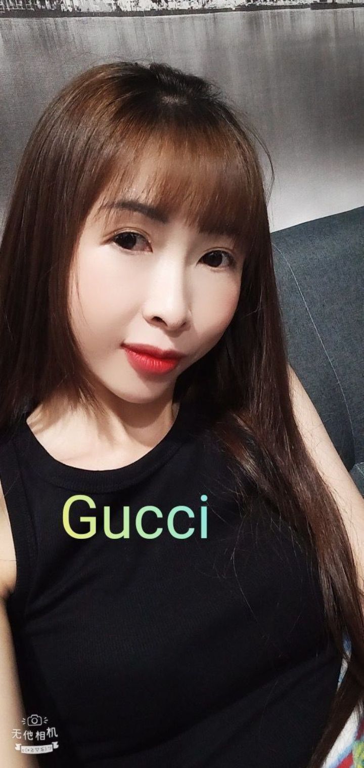 222118q91k8uk4f11v4v42.jpg